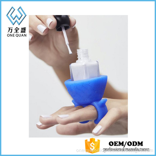 Wholesale new silicone wearable nail polish holder , nail polish bottle holder